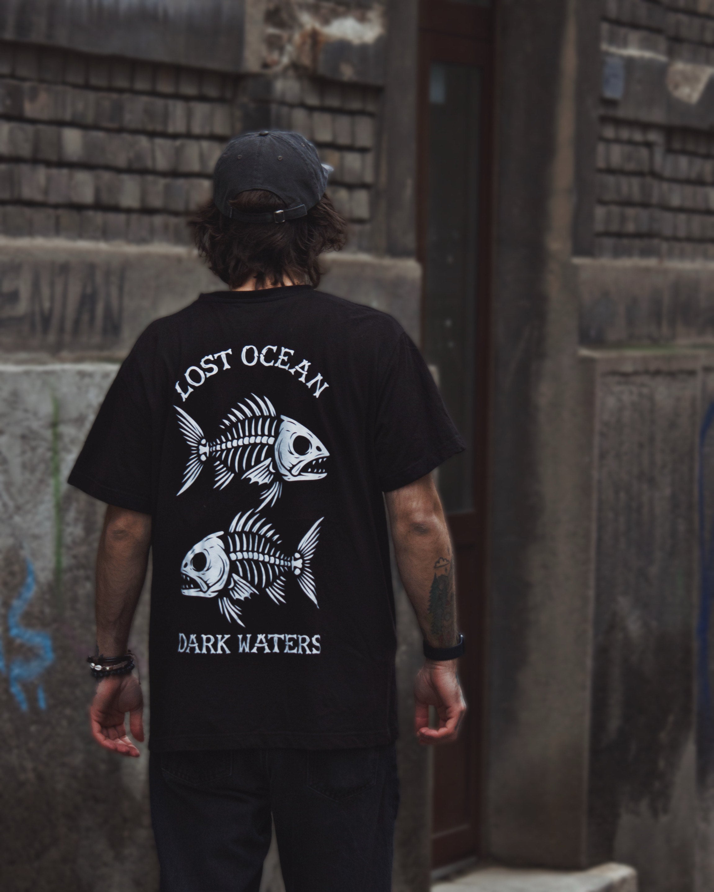 Twin Fish Tee